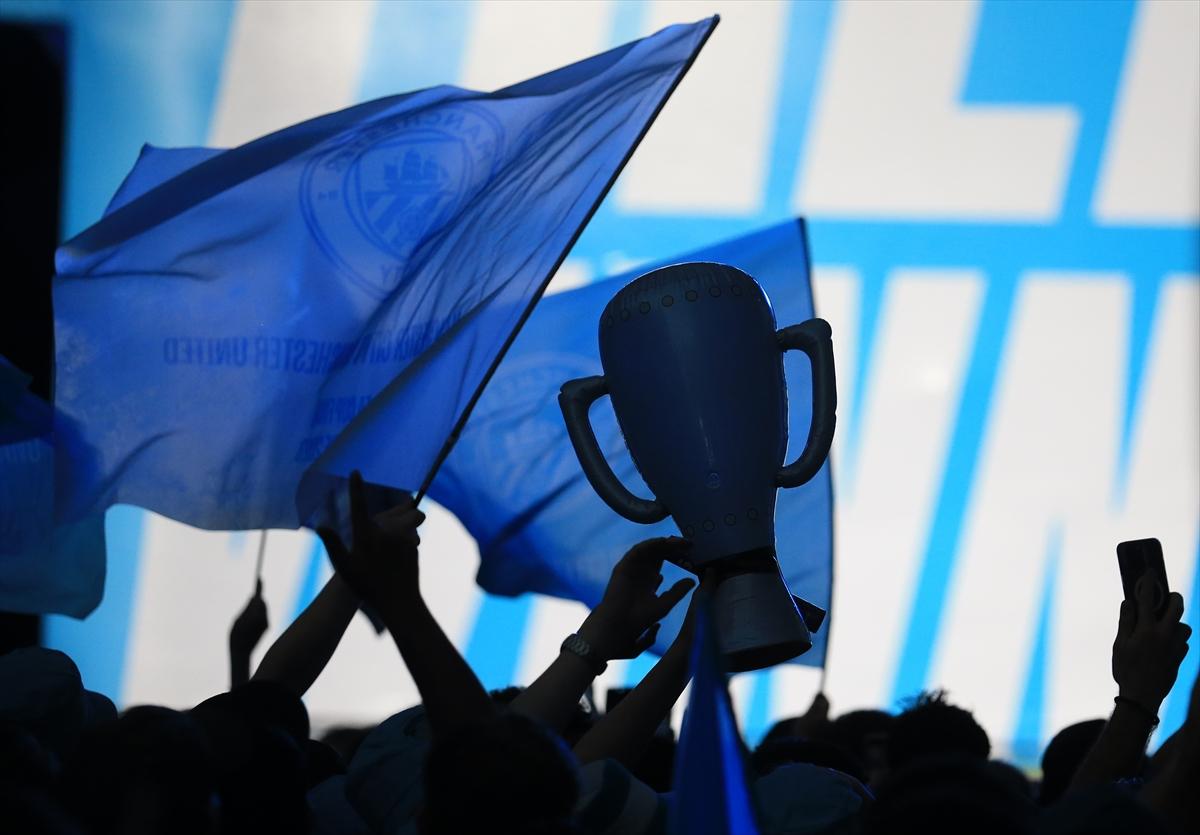 Şampiyon Manchester City, ülkesinde coşkuyla karşılandı