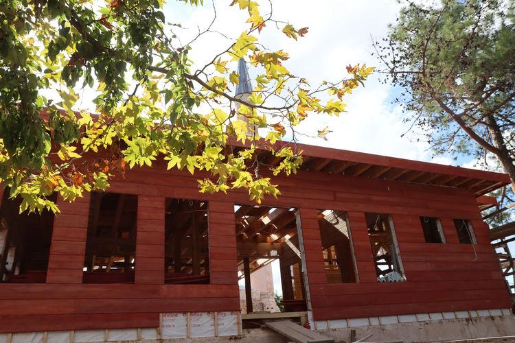 Yangında hasar gören Vaniköy Camisi ibadete açıldı - Resim 5