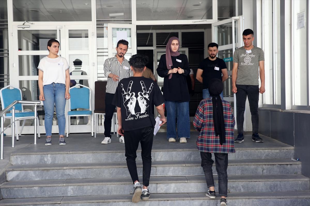 Türkiye'nin dört bir yanında TYT heyecanı