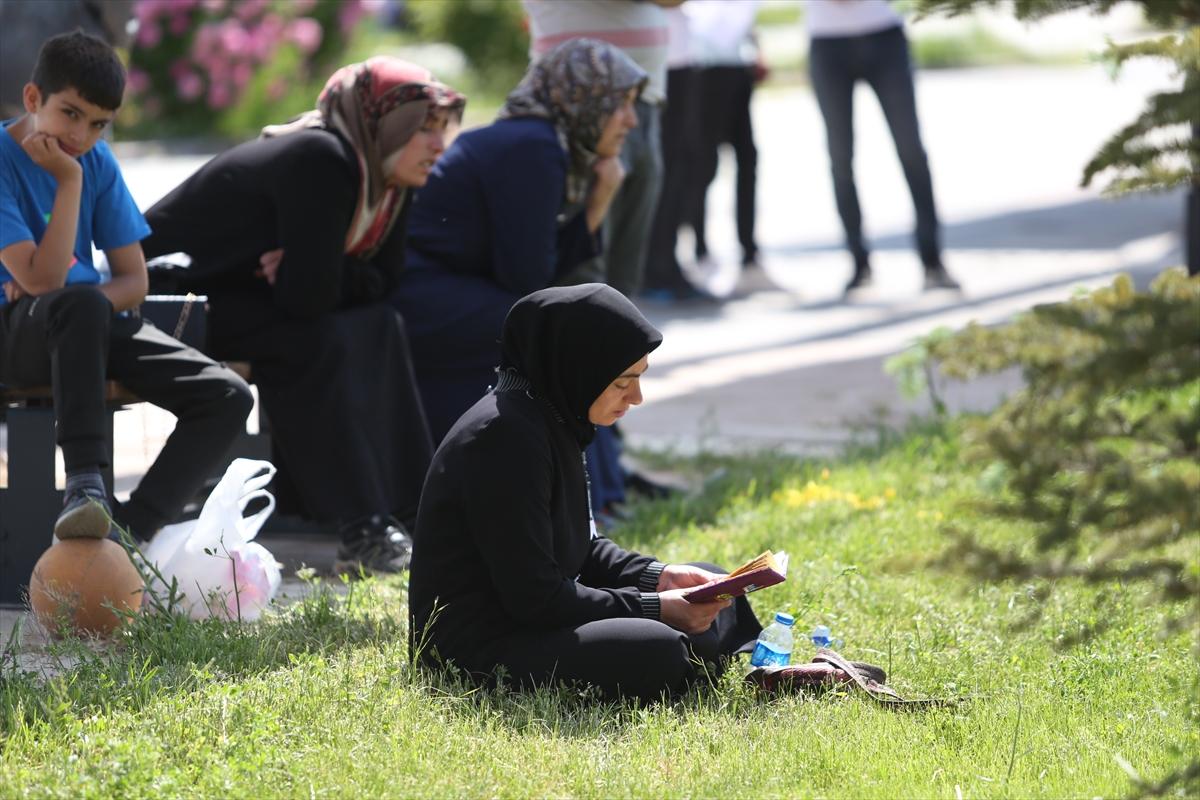 Türkiye'nin dört bir yanında TYT heyecanı