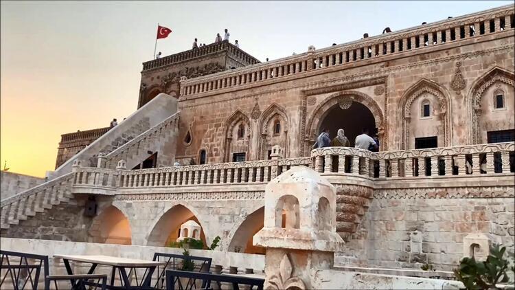 Midyat’ın 500 yıllık çarşısı restore edildi