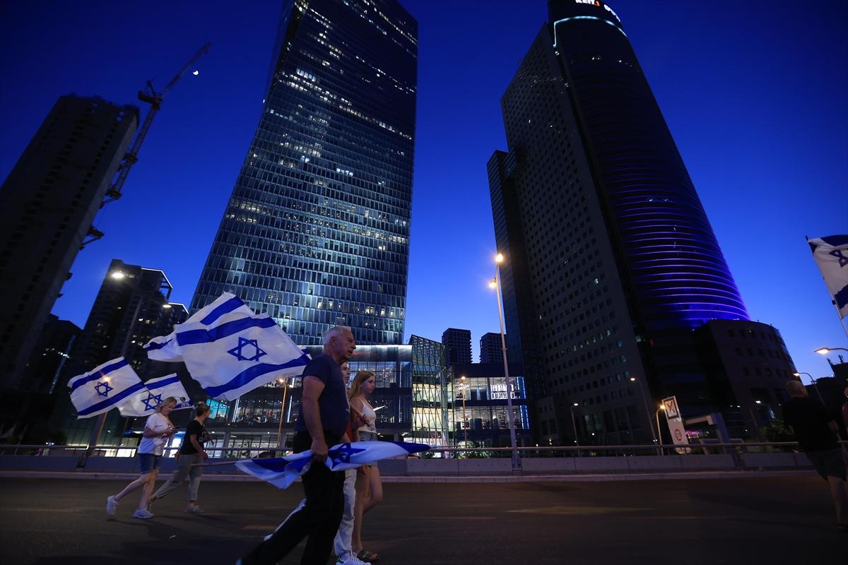 İsrail'de yargı reformu protestosu: 25'inci haftada yine meydanlara indiler