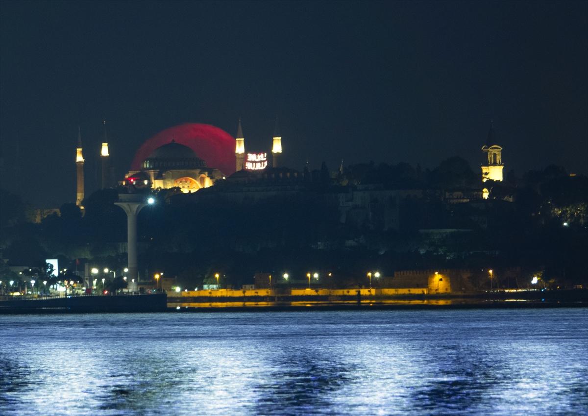 İstanbul, Ankara, ve Gaziantep'te dolunay