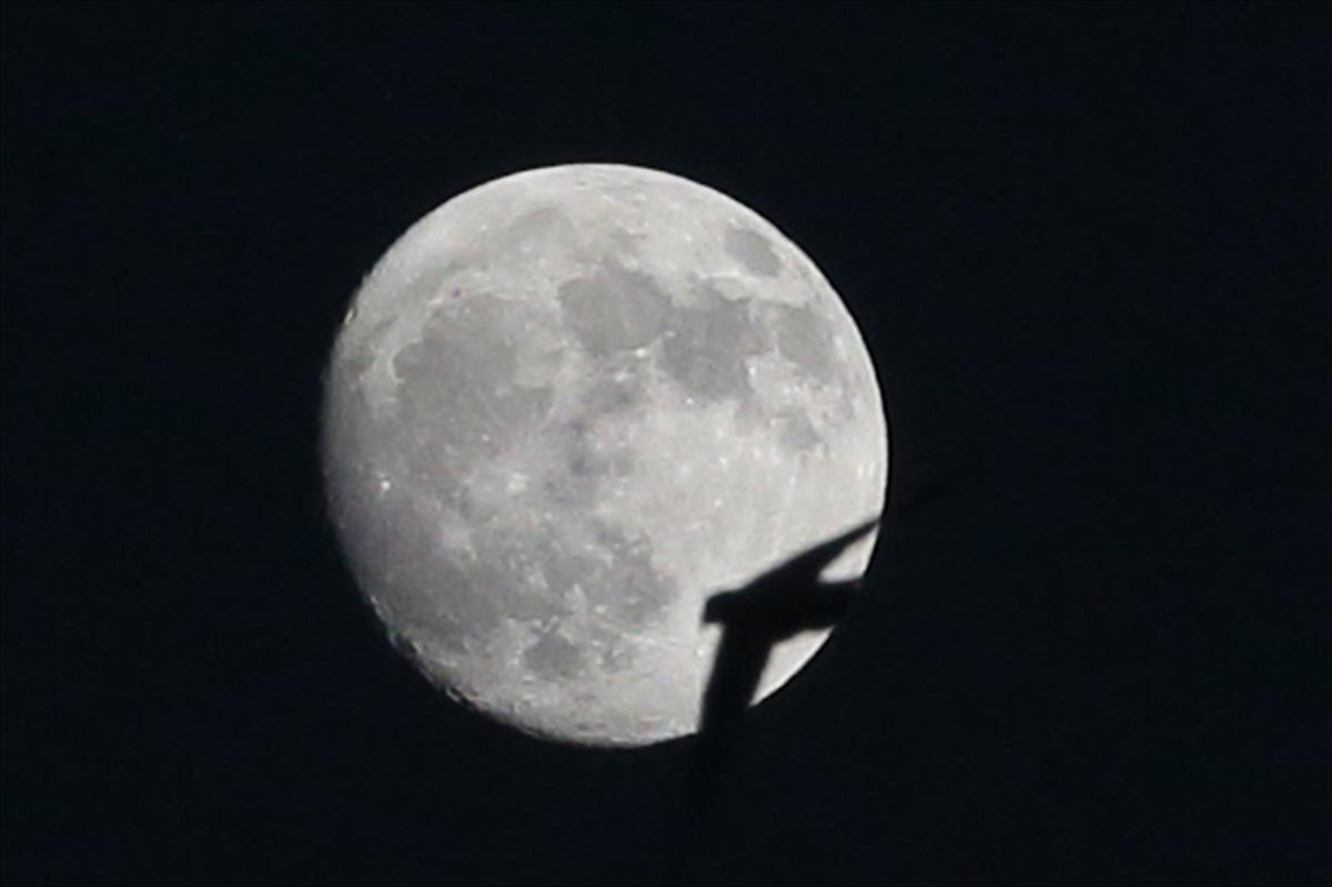 İstanbul, Ankara, ve Gaziantep'te dolunay