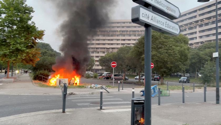 Fransa'da eylemlerin 6'ncı günü! Alev alev yanıyor