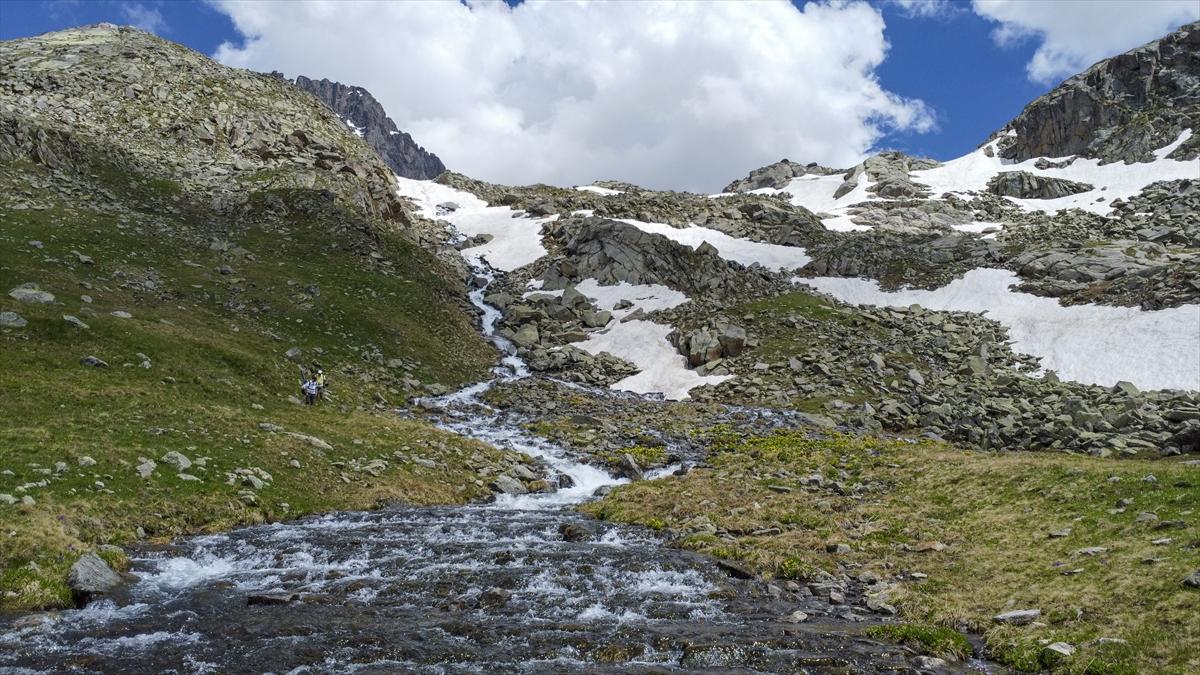 Kaçkar Dağları, bayramda doğa tutkunlarının uğrak adresi oldu
