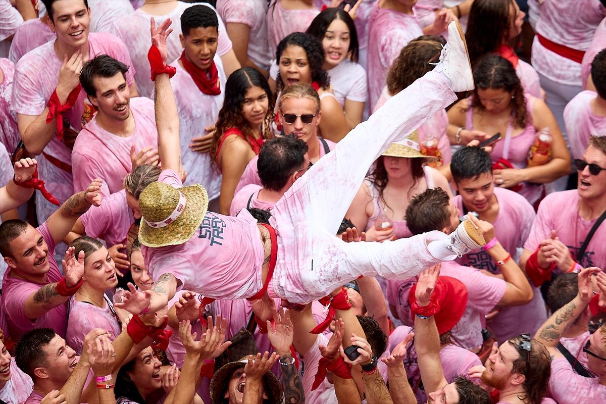 İspanya'nın ünlü San Fermin festivalinden kareler