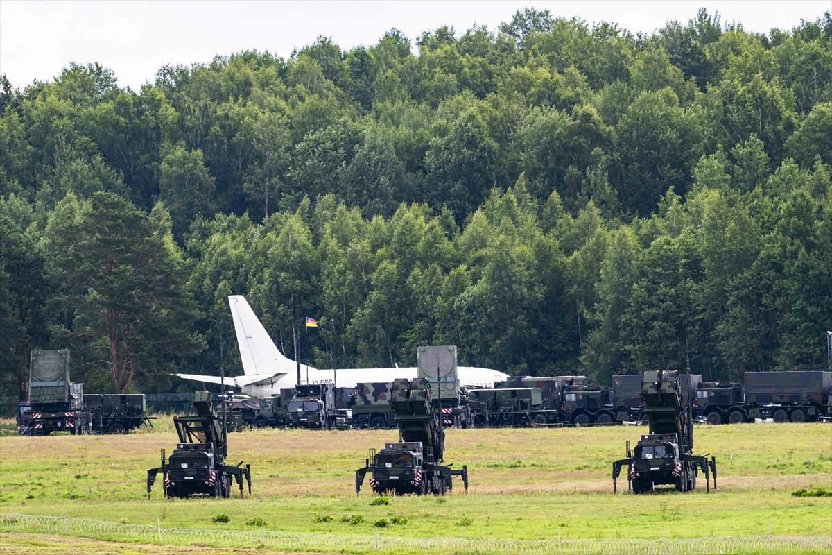 Vilnius'ta NATO hareketliliği: Patriotlar konuşlandırıldı