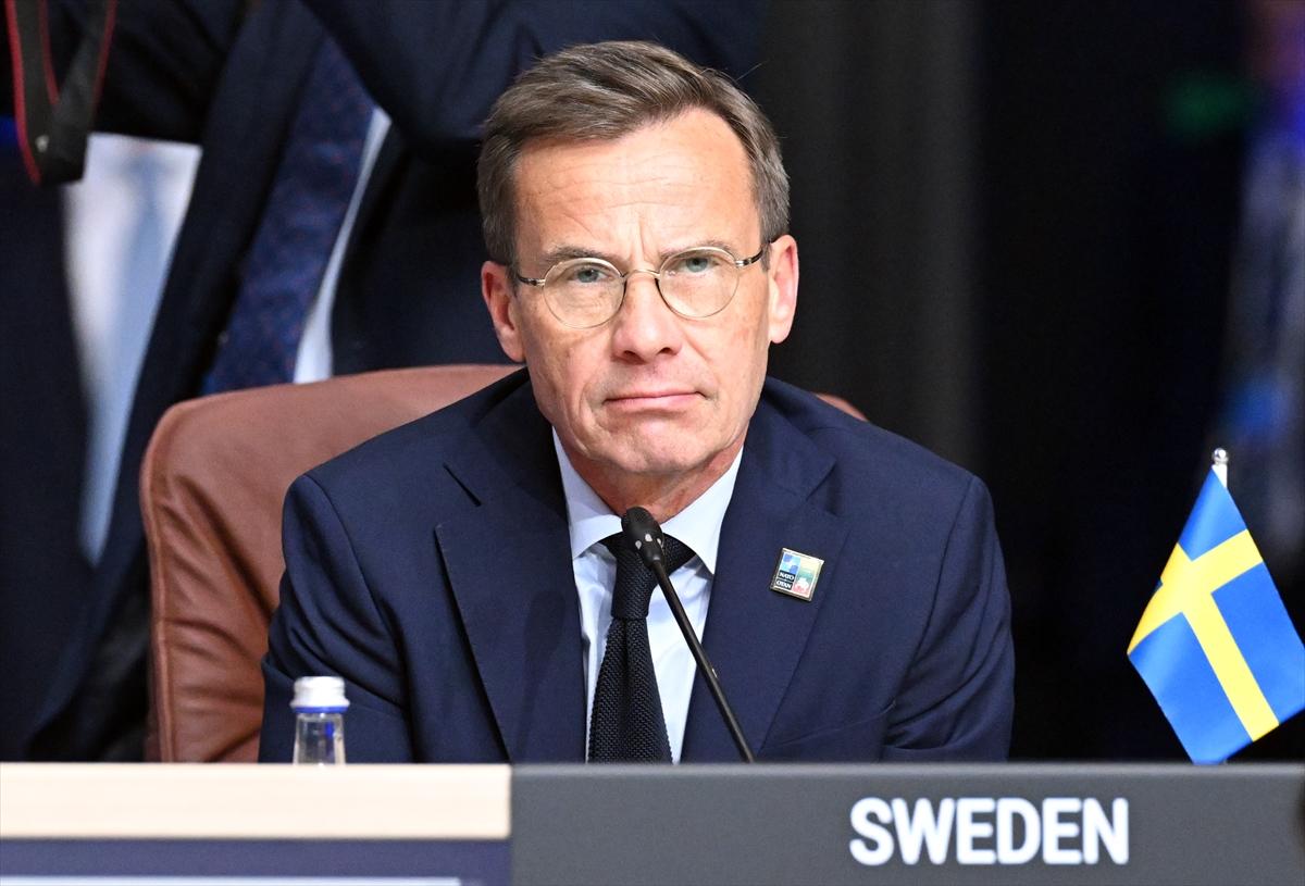 Tarihi gün! NATO Liderler Zirvesi'nden samimi kareler