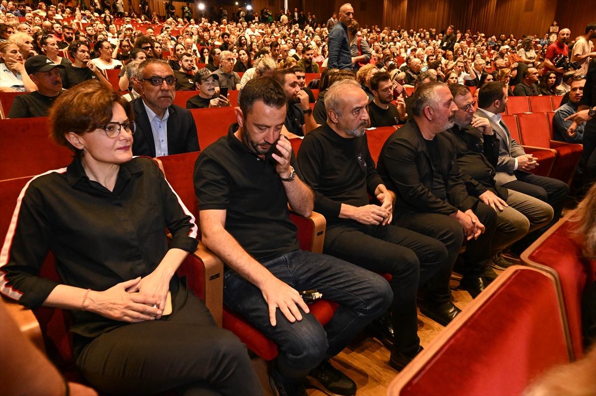 Özkan Uğur'a veda...