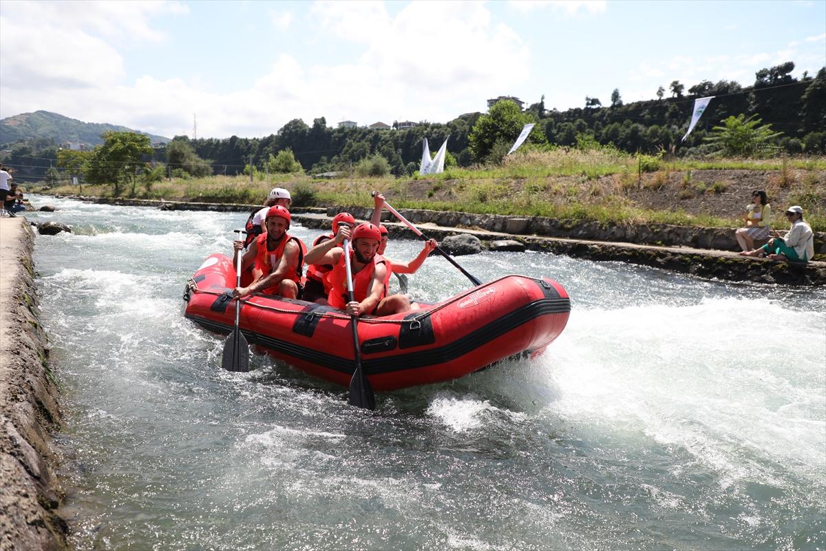 Rize'de 12. Tulum ve Kemençe Festivali