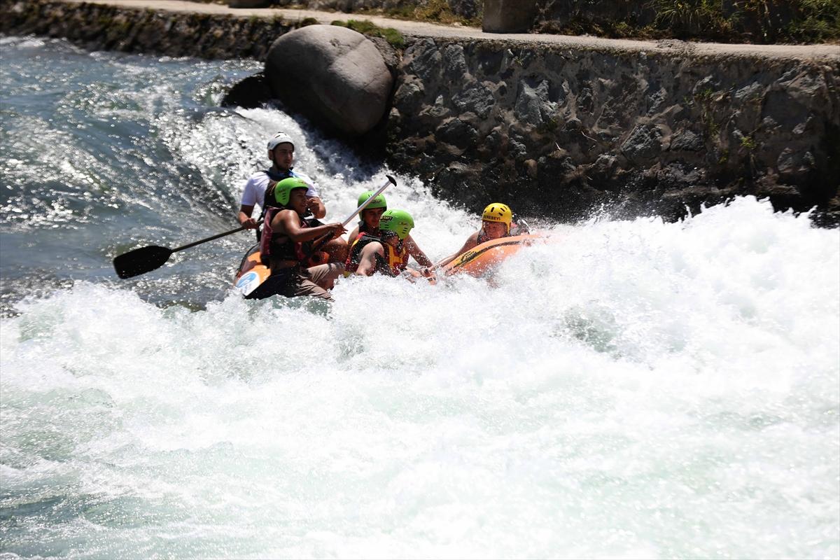 Rize'de 12. Tulum ve Kemençe Festivali