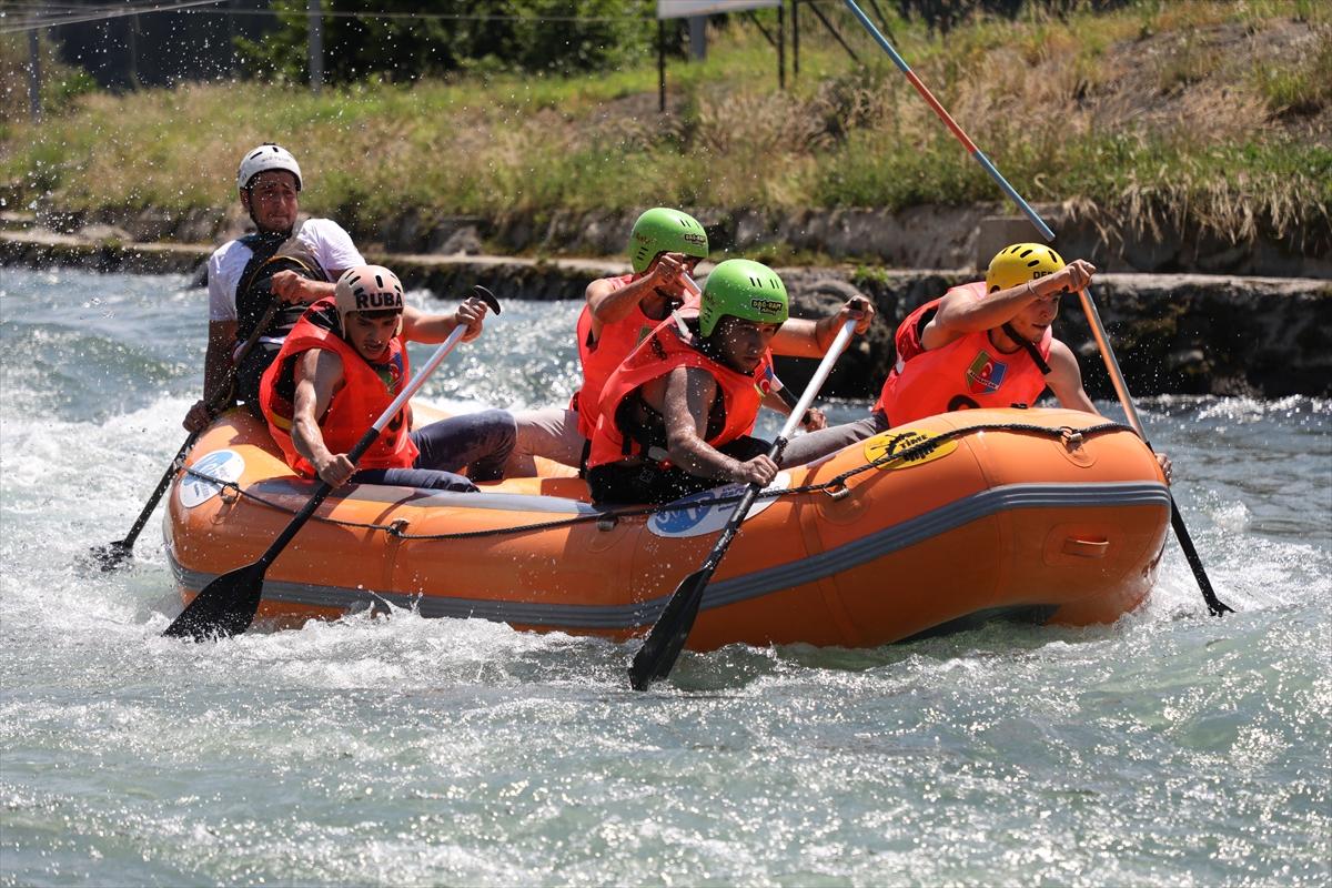 Rize'de 12. Tulum ve Kemençe Festivali