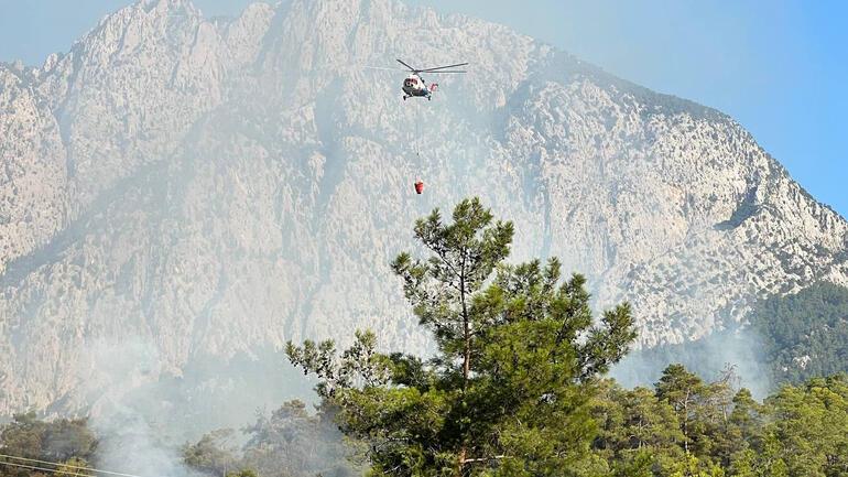 Kemer'deki orman yangınına havadan müdahale