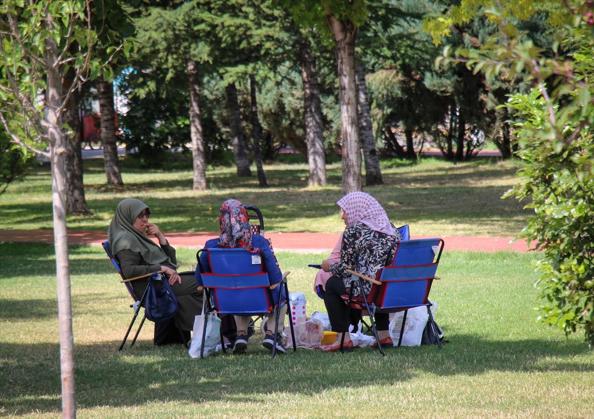 Türkiye son yılların en sıcak gününü yaşıyor