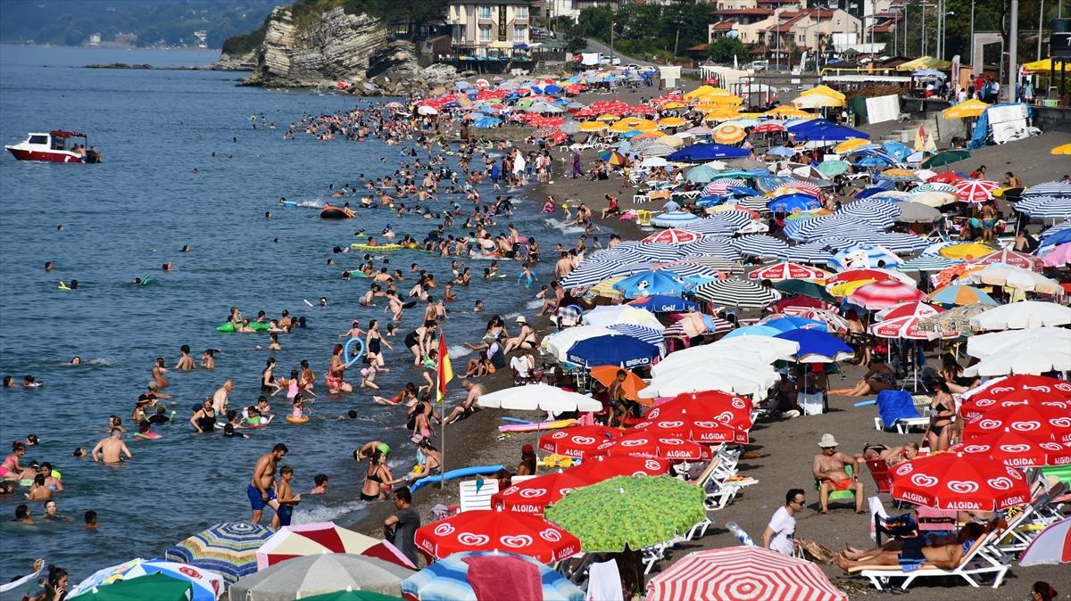 Türkiye son yılların en sıcak gününü yaşıyor