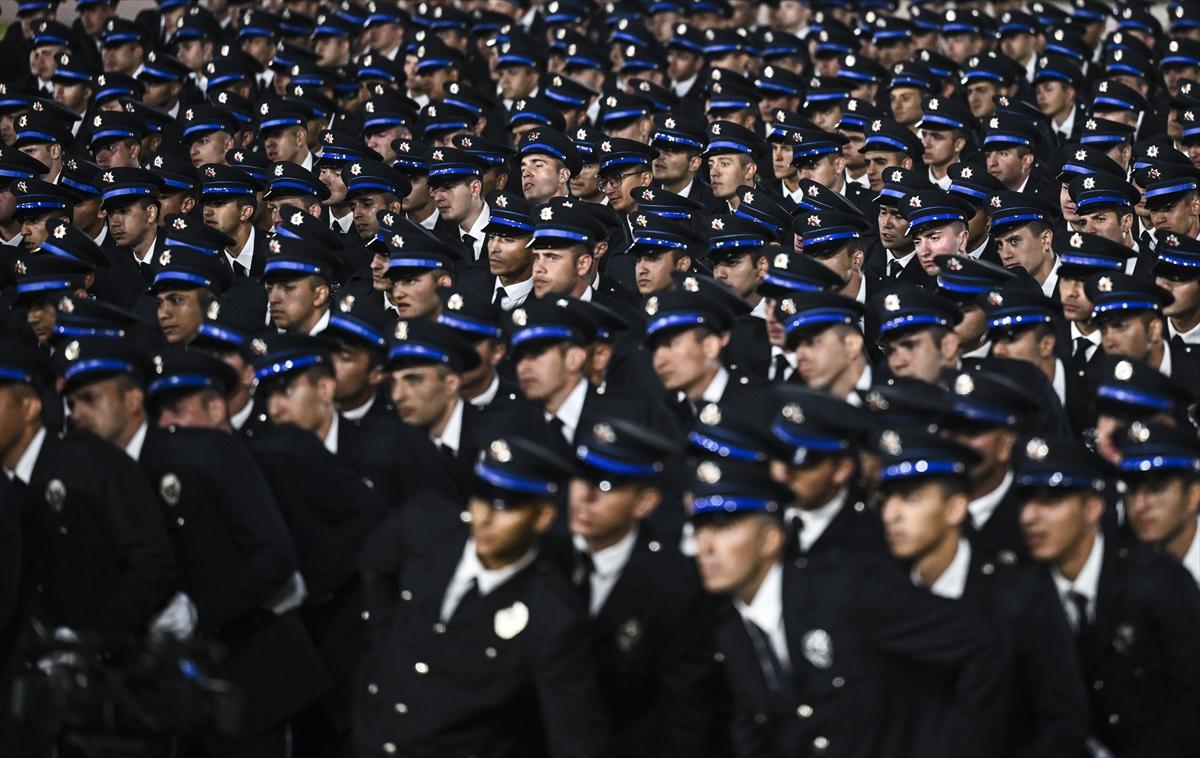 Polis Meslek Yüksekokulları Mezuniyet Töreni'nden kareler