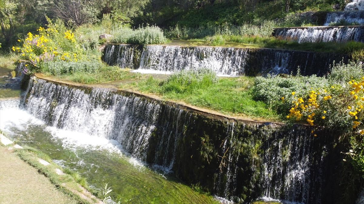 Erzincan'da kavurucu sıcaklardan bunalanların sığınağı: Soğuk Sular