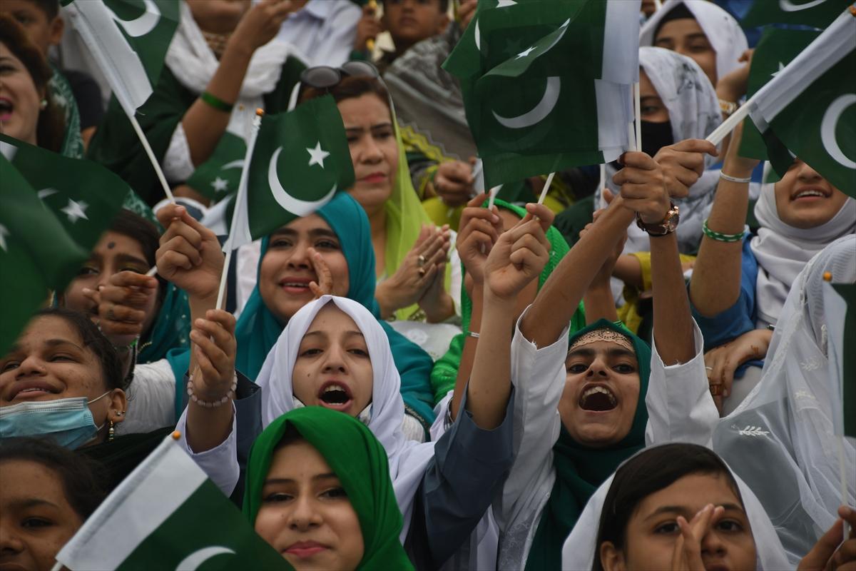 Pakistan'da bağımsızlığın 76. yılı kutlanıyor
