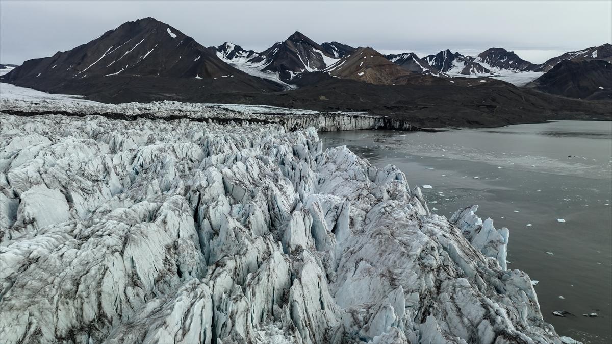 Kuzey Kutbu 1 yılda İstanbul'un üçte biri kadar eridi