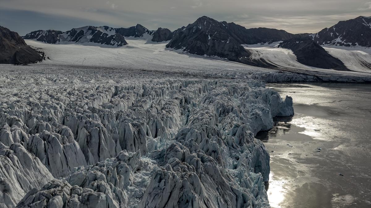 Kuzey Kutbu 1 yılda İstanbul'un üçte biri kadar eridi