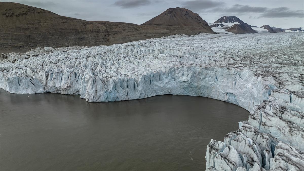 Kuzey Kutbu 1 yılda İstanbul'un üçte biri kadar eridi