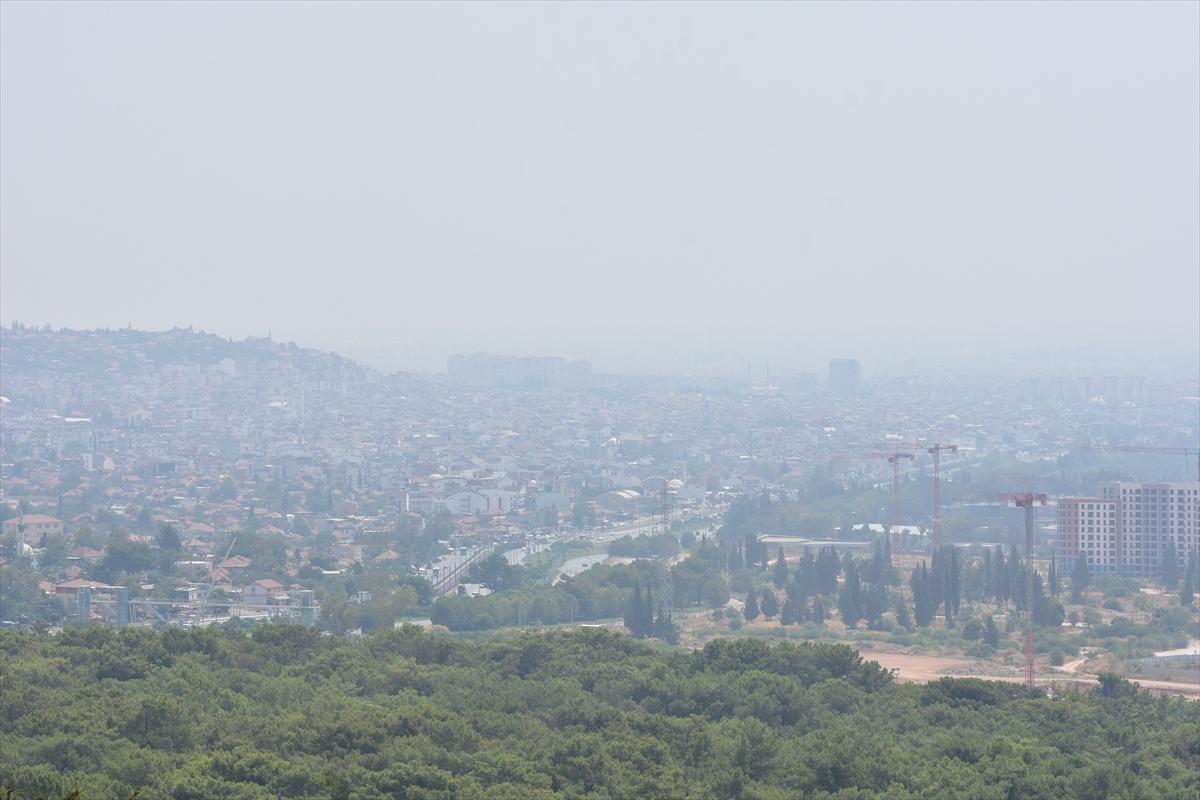 Antalya'daki yoğun nem bunalttı