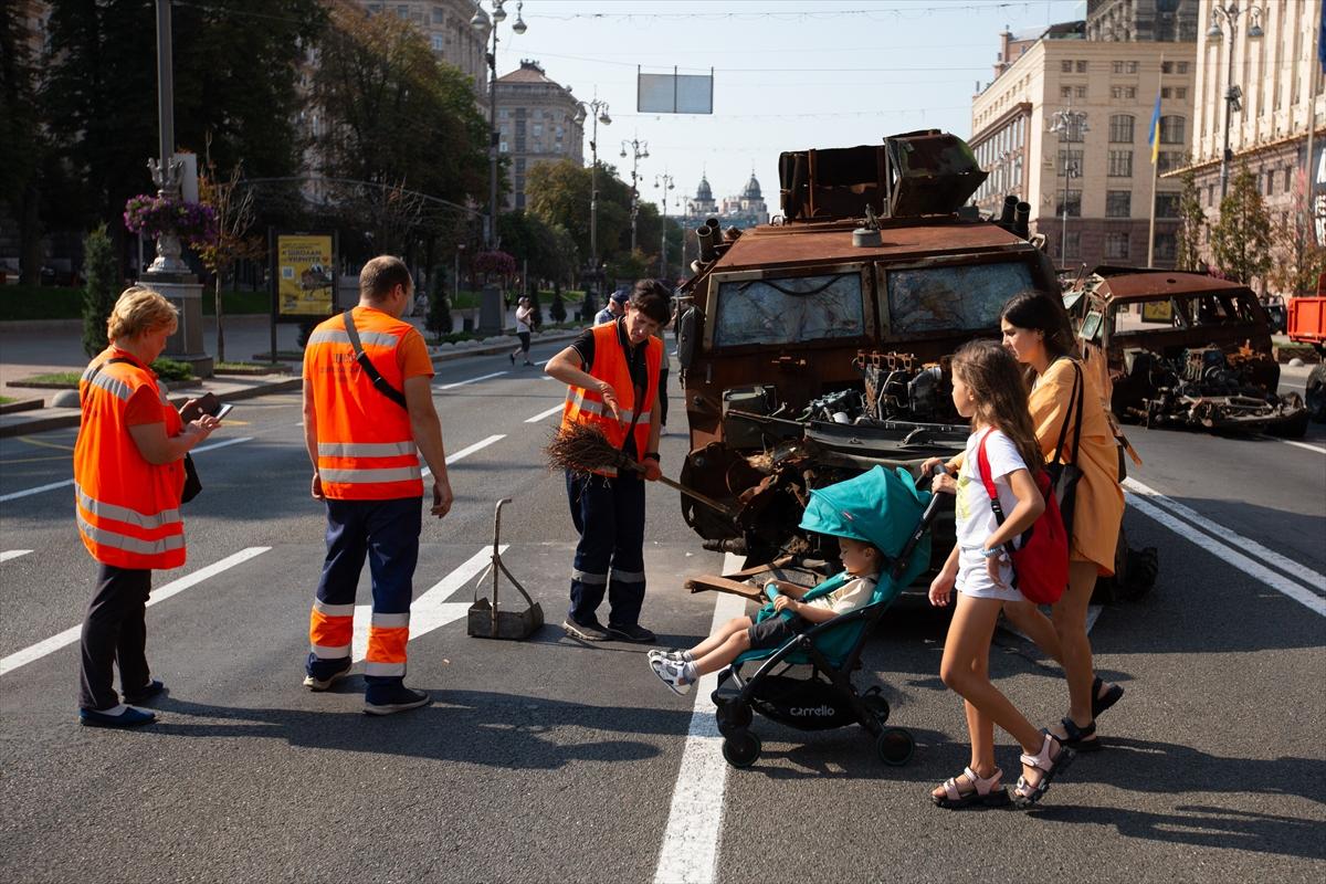 Rus teçhizatları Kiev'de sergileniyor