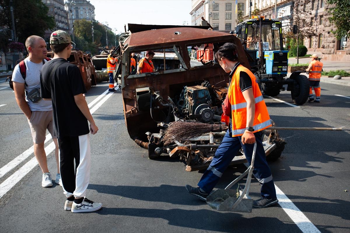 Rus teçhizatları Kiev'de sergileniyor