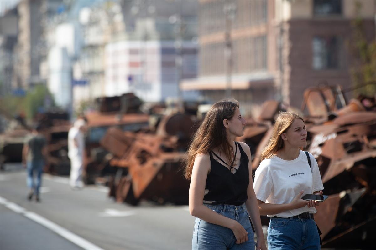 Rus teçhizatları Kiev'de sergileniyor
