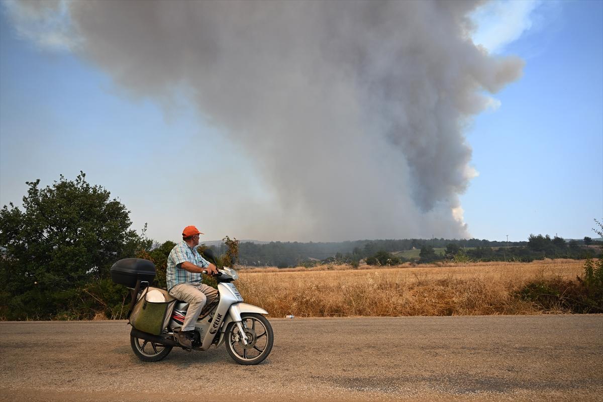 Kontrol altına alınan Çanakkale yangınından kareler
