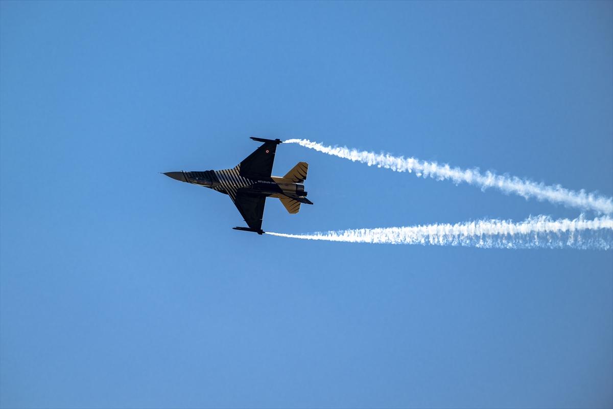 Türkiye'nin savunma sanayi ürünleri gökyüzünde