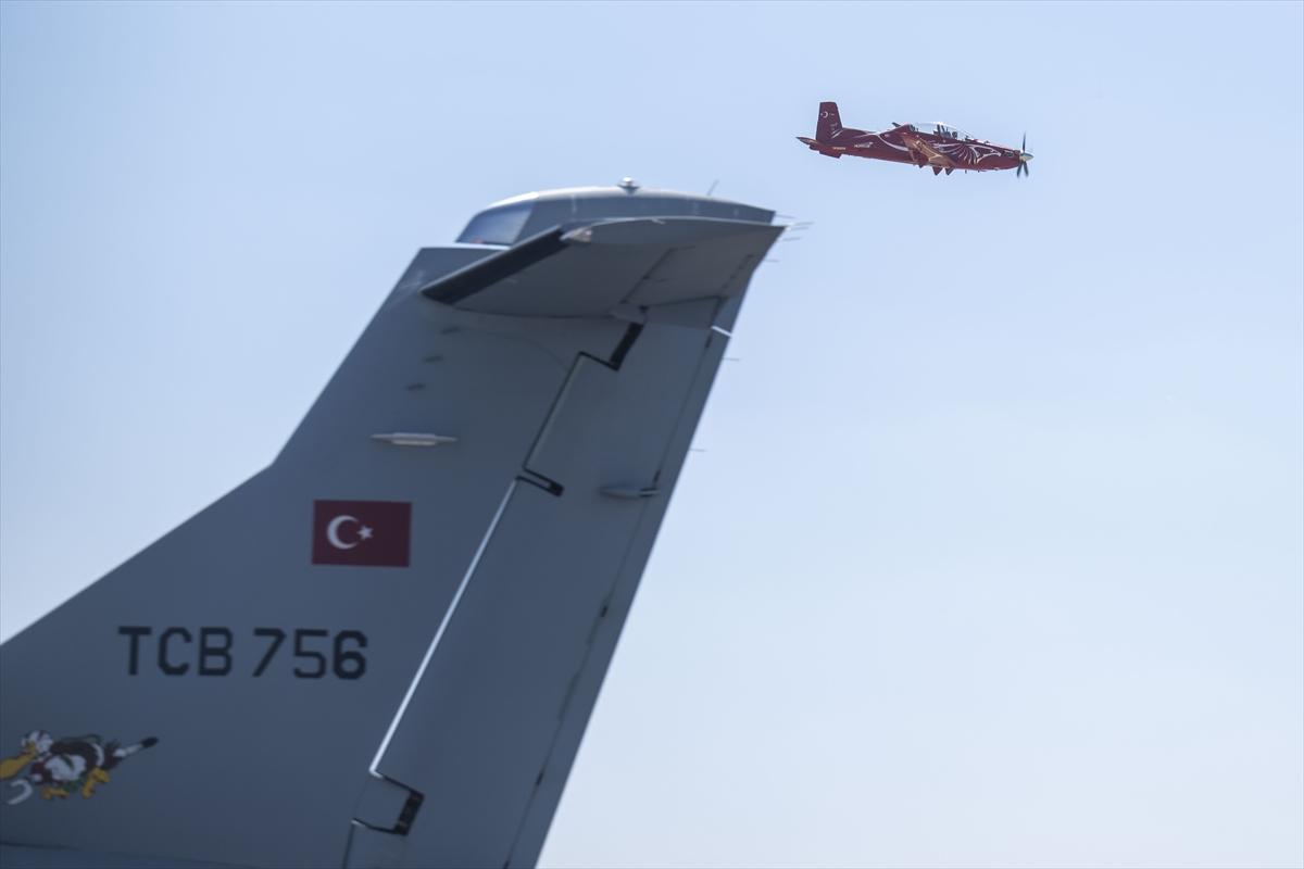 Türkiye'nin savunma sanayi ürünleri gökyüzünde