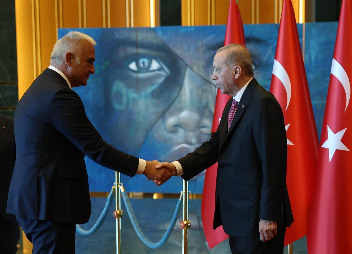 Cumhurbaşkanı Erdoğan Büyük Zafer'in 101'inci yılı tebriklerini aldı