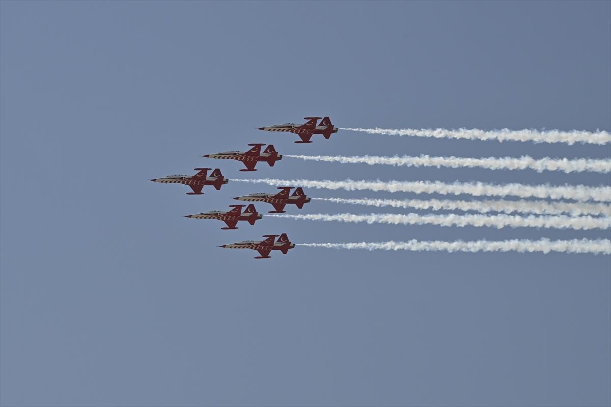 Başkent semaları savunma sanayii ile süslendi
