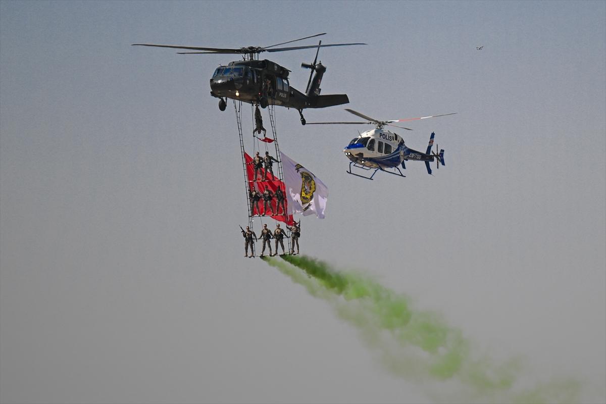 Başkent semaları savunma sanayii ile süslendi