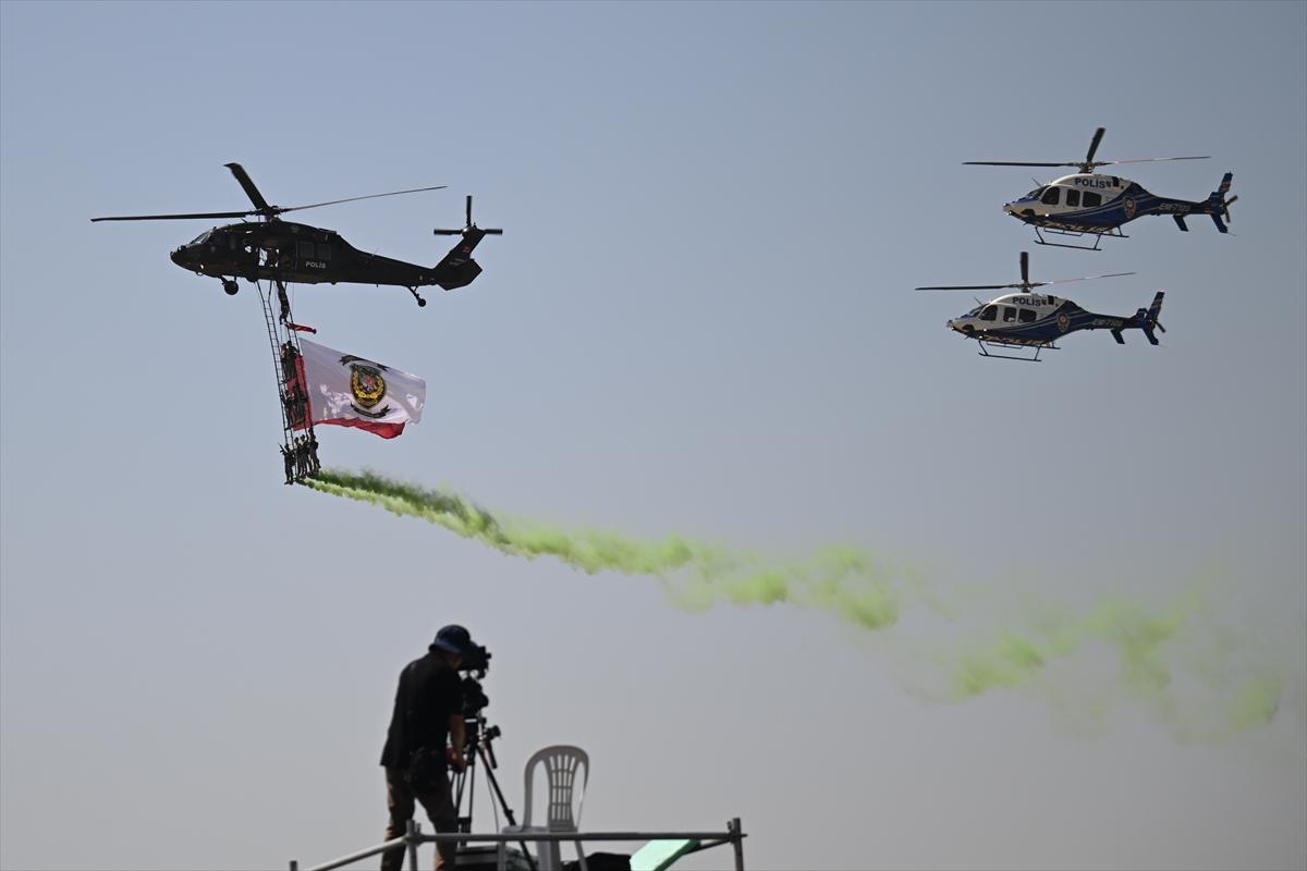 Başkent semaları savunma sanayii ile süslendi