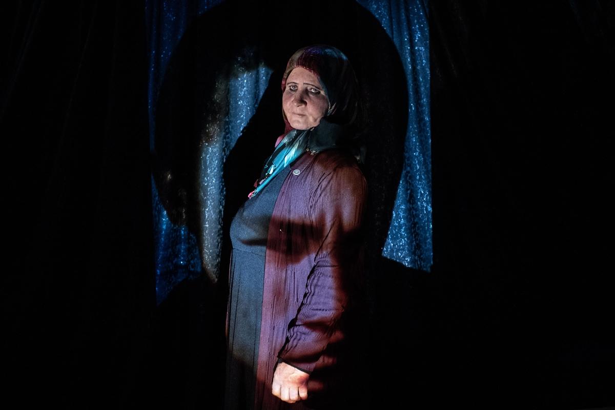 HDP il binası önünde 5 yıldır evlat nöbeti tutan aileler