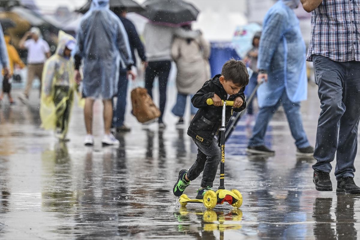 TEKNOFEST'e ilgi yağmur dinlemedi