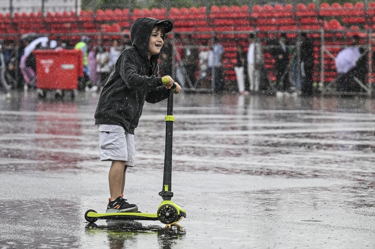 TEKNOFEST'e ilgi yağmur dinlemedi