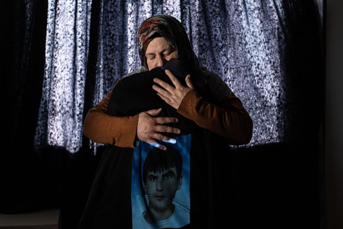 HDP il binası önünde 5 yıldır evlat nöbeti tutan aileler