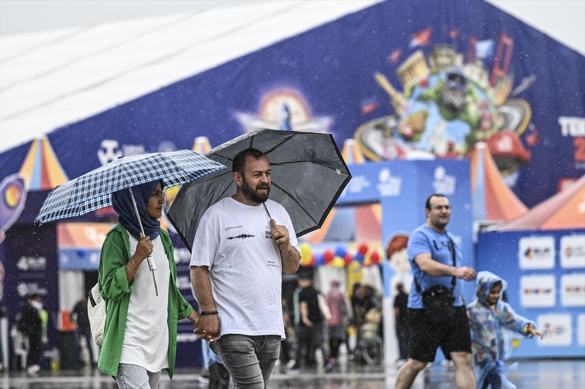 TEKNOFEST'e ilgi yağmur dinlemedi