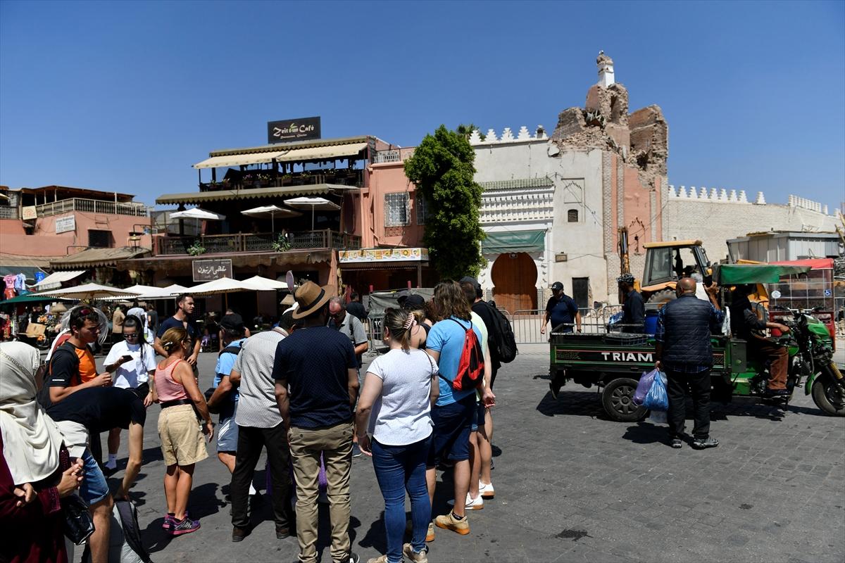 Deprem felaketi ile sarsılan Fas'tan yürek burkan kareler