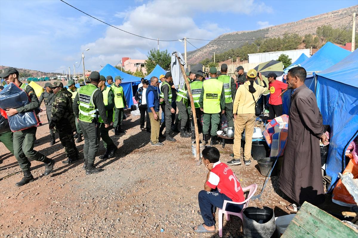 Deprem felaketi ile sarsılan Fas'tan yürek burkan kareler