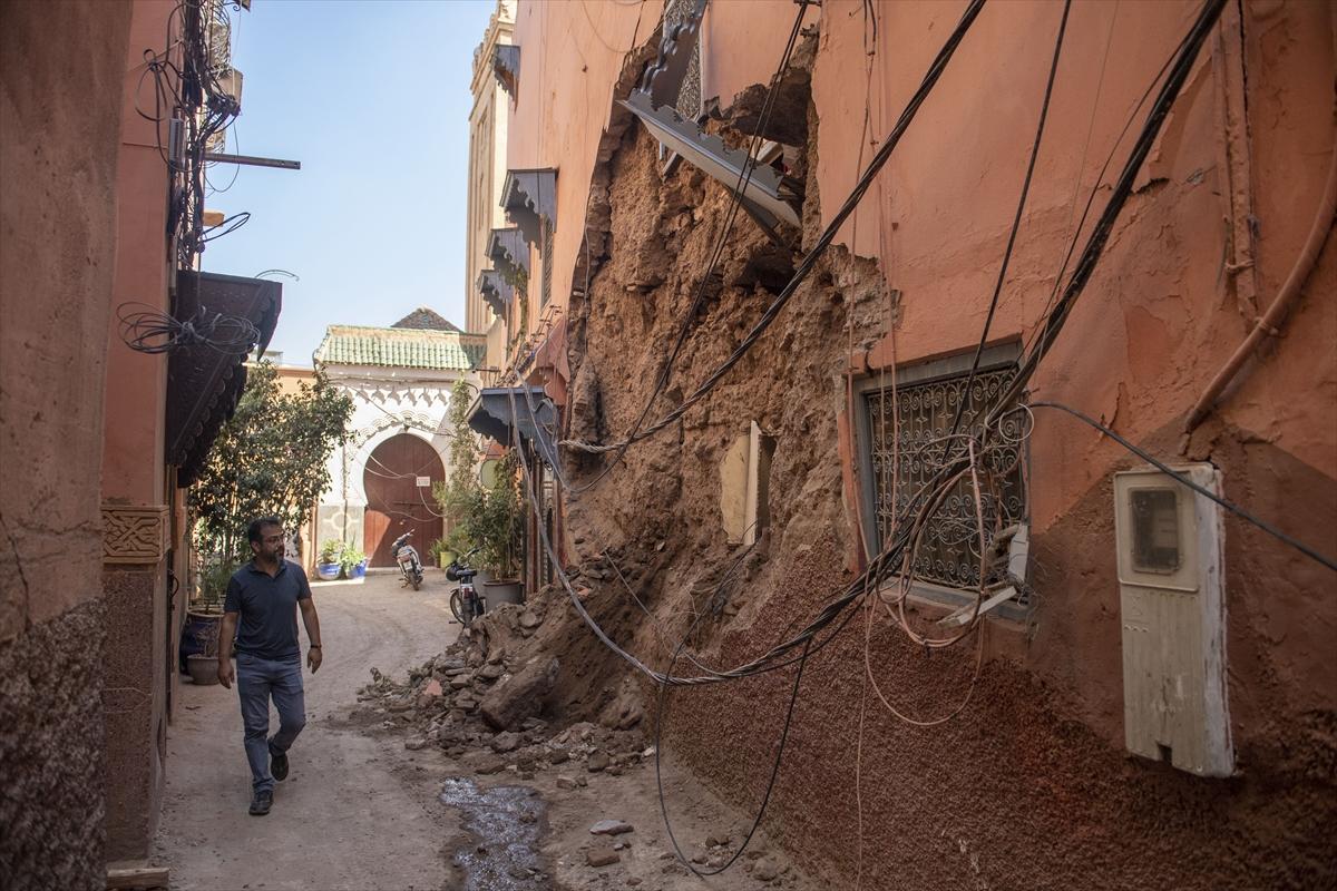 Deprem felaketi ile sarsılan Fas'tan yürek burkan kareler