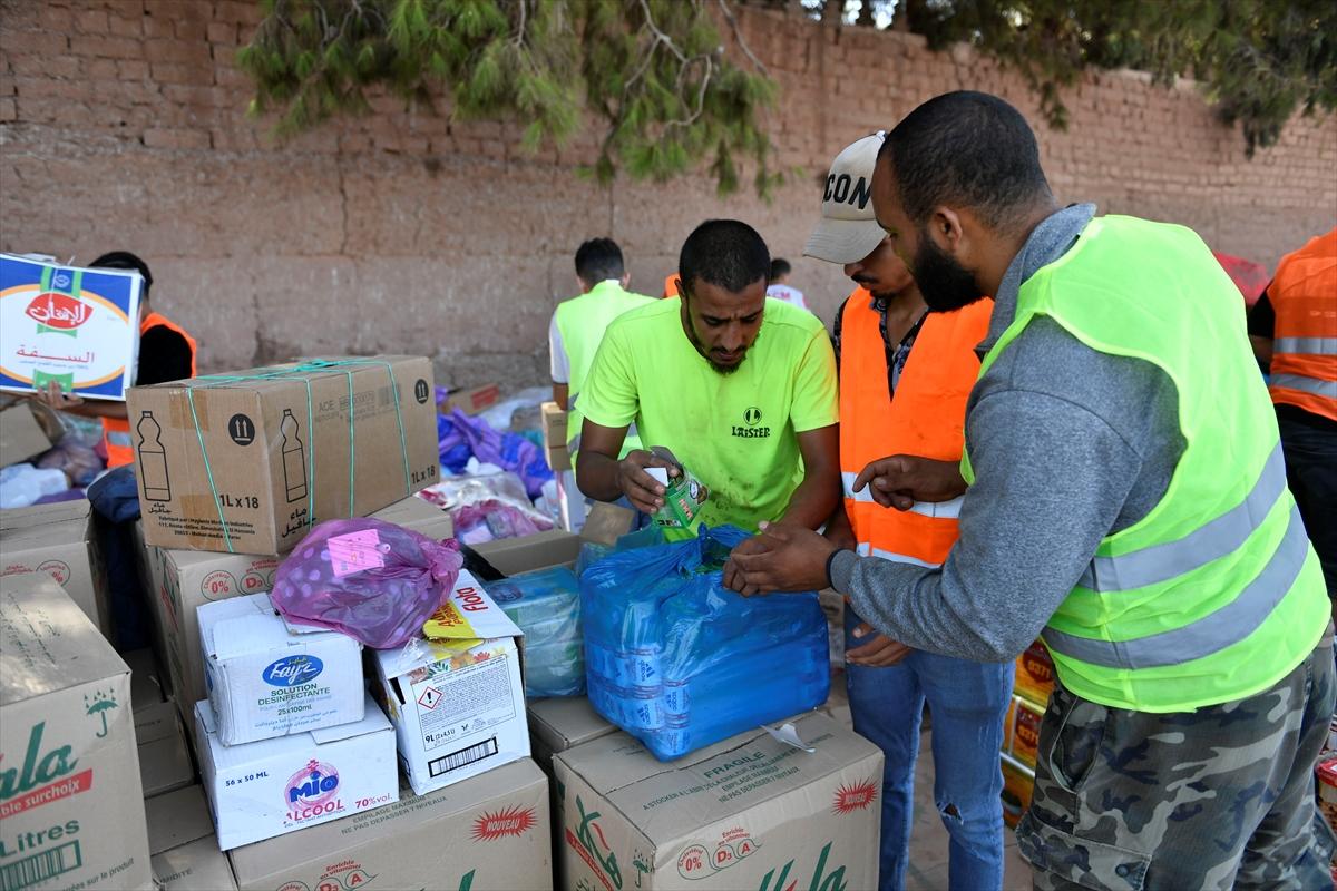 Deprem felaketi ile sarsılan Fas'tan yürek burkan kareler
