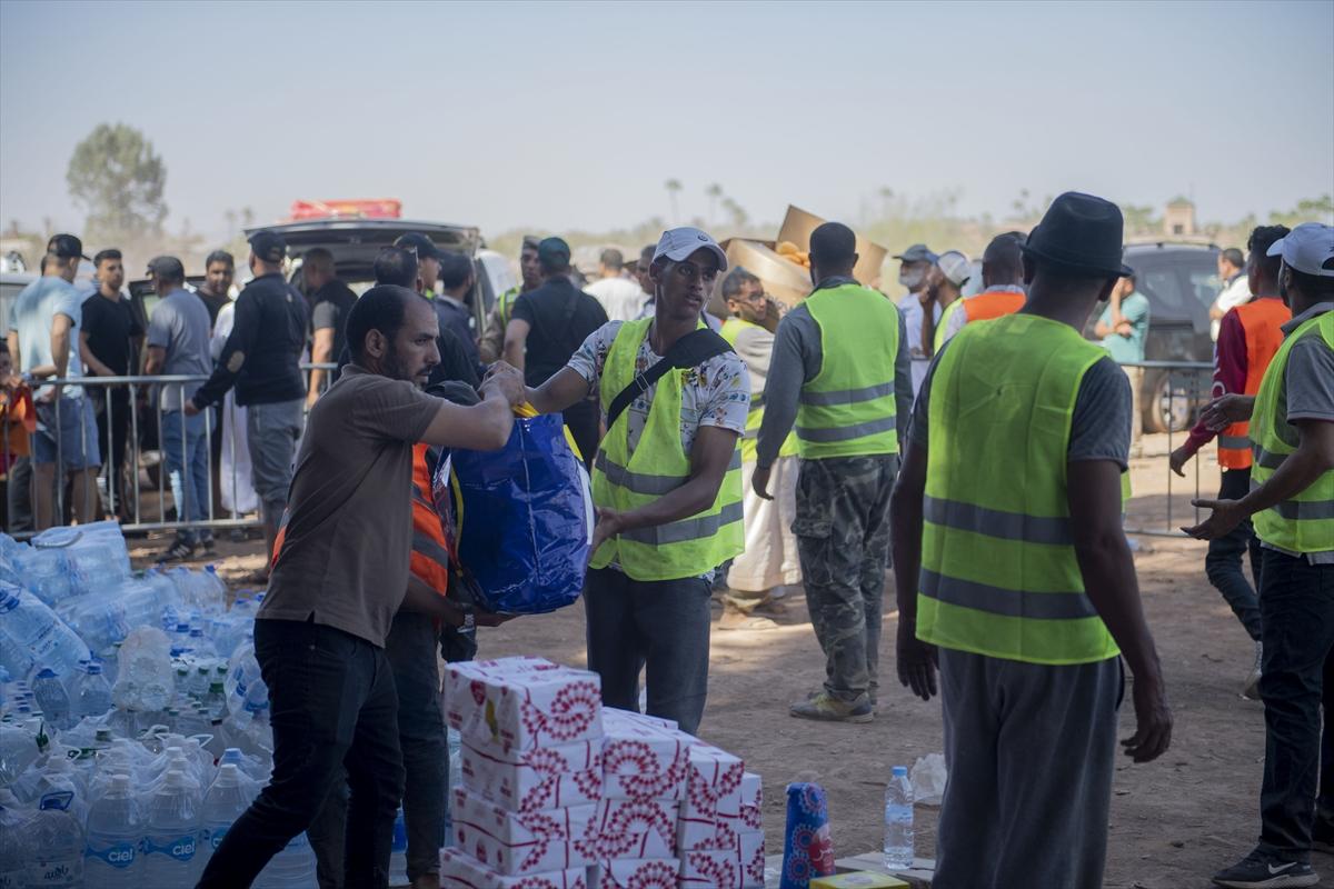 Deprem felaketi ile sarsılan Fas'tan yürek burkan kareler