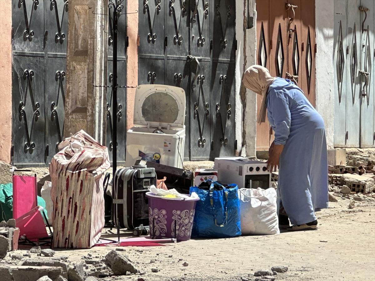 Deprem felaketi ile sarsılan Fas'tan yürek burkan kareler