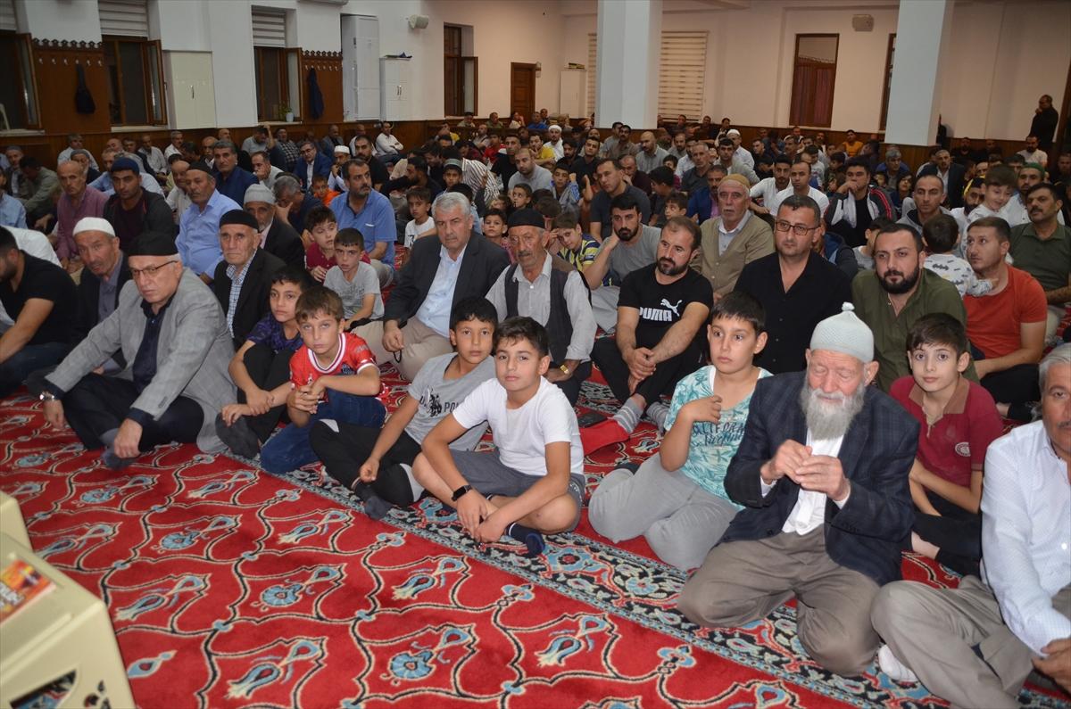 Mevlid Kandili yurt genelinde dualarla idrak edildi