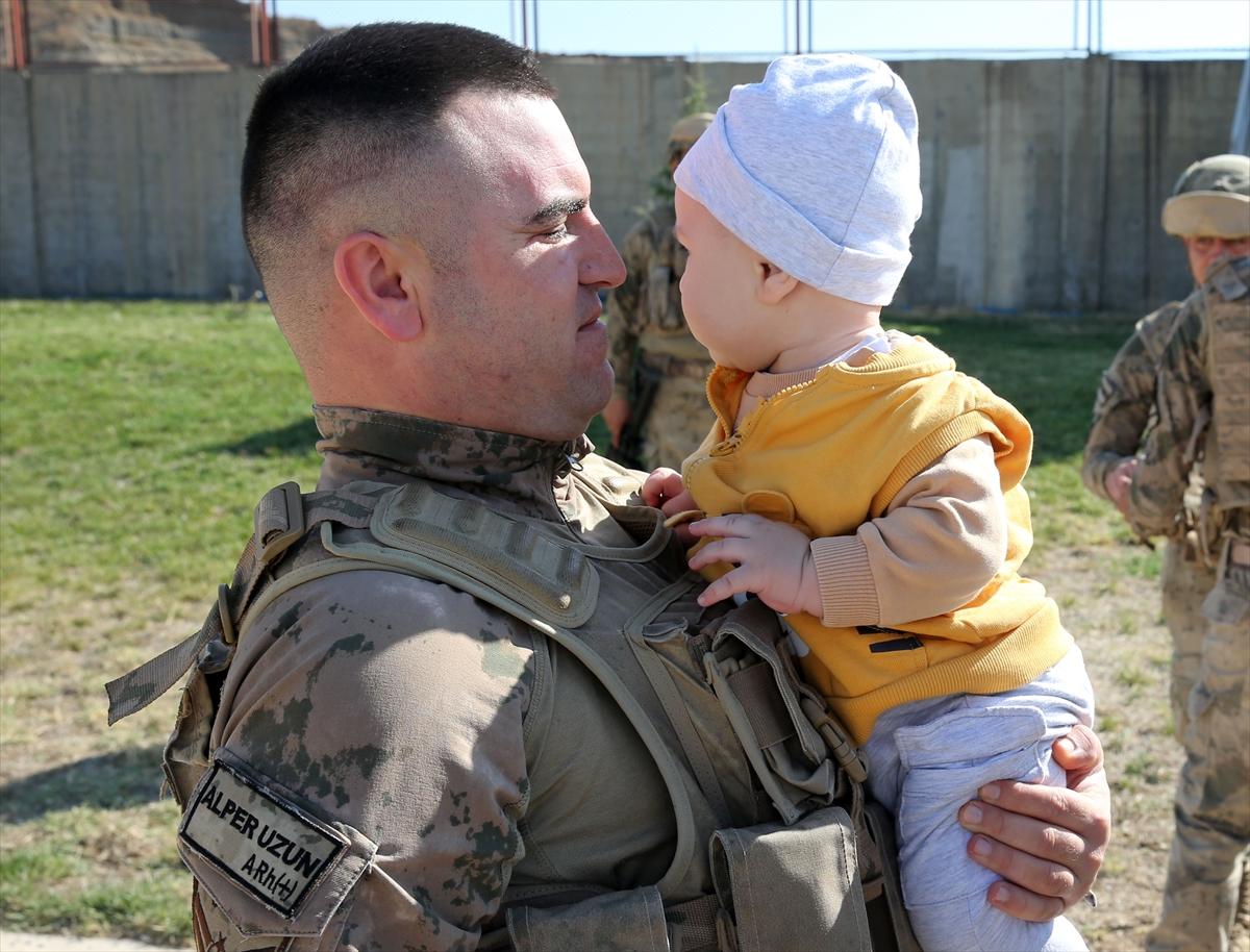 130 kahraman komando Zeytin Dalı Harekat Bölgesi'ne uğurlandı